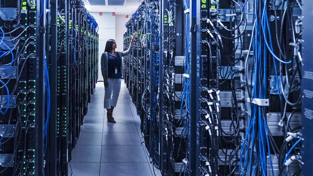 Apa Itu Server Ini Dia Pengertian Dan Beragam Jenisnya apa-itu-server-ini-dia-pengertian-dan-beragam-jenisnya